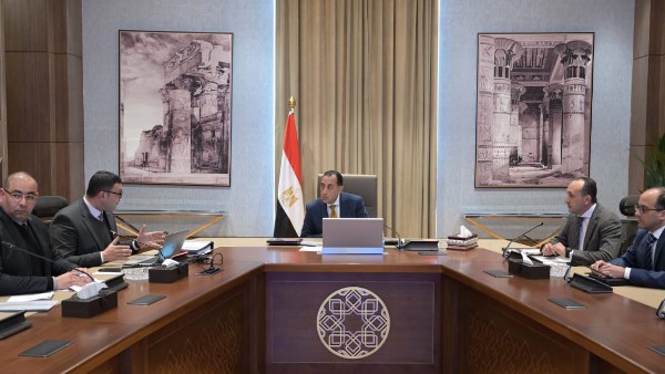 رئيس الوزراء يُتابع الموقف المالي لهيئة المجتمعات العمرانية