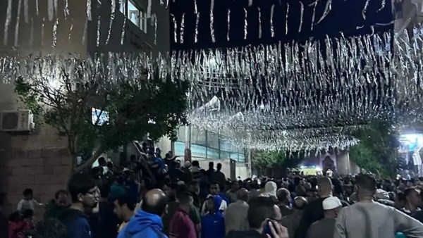 مأساة إنسانية| ذعر وتدافع يودي بحياة طفلة بين المصلين بالأقصر