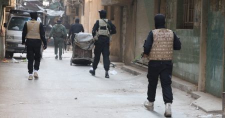 الأمن السوري يستهدف خلايا لحزب الله في ريف دمشق