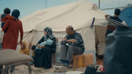 أوضاع معيشية وإنسانية صعبة يعيشها النازحون في غزة