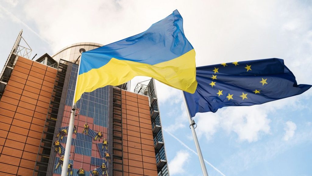 بروكسل يرفض الاعتراف الروسي بتخفيف القرم والعقوبات المشمولة في الاقتراح الأمريكي المتسرب