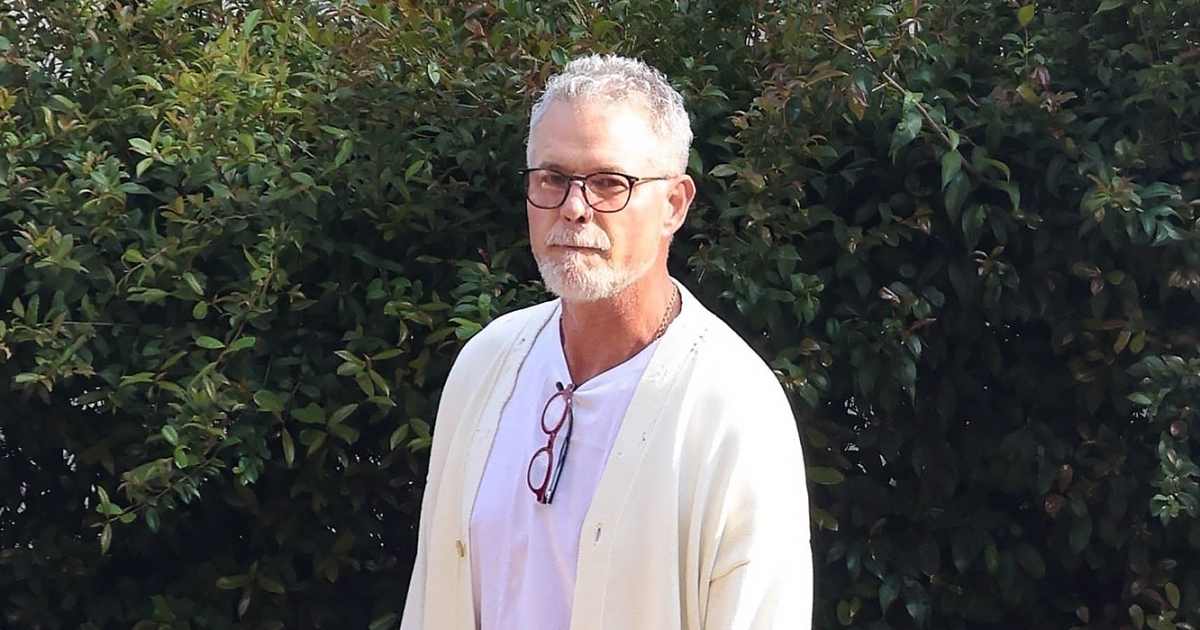 BGUS_3209218_002 ERIC DANE ALS Backgrid