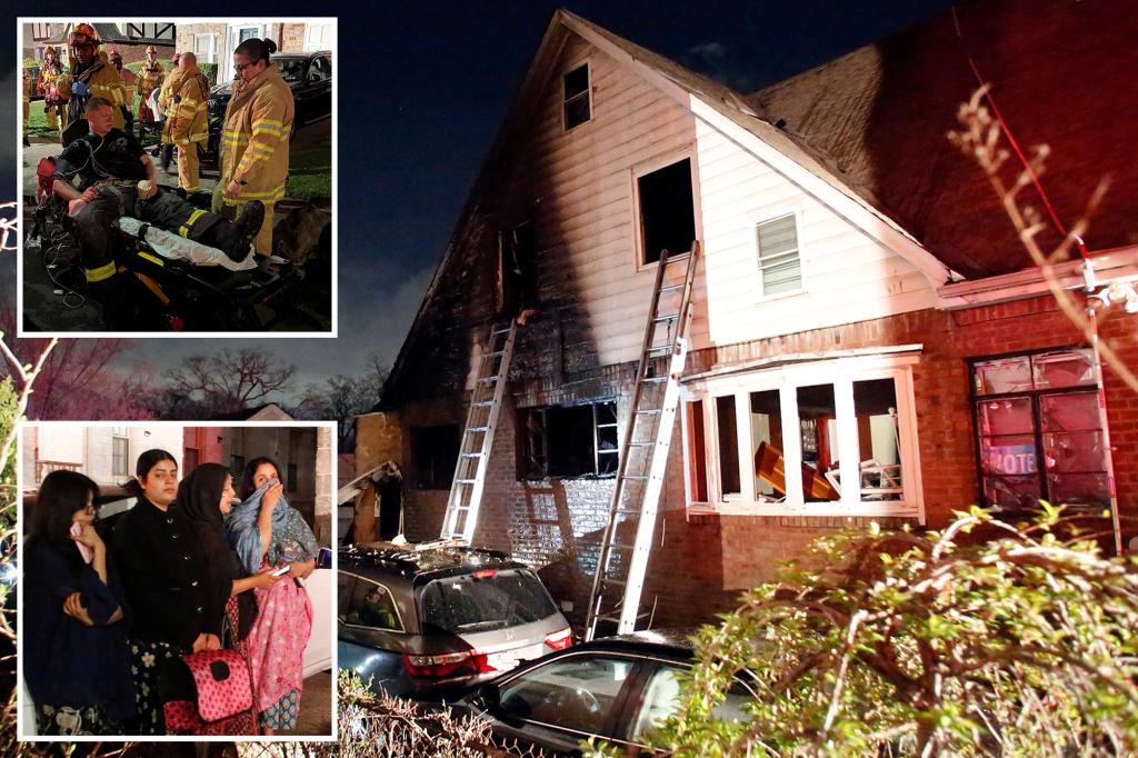 NYC Easter Morning Fire يقتل 3 ، يترك 4 آخرين بجروح: رجال شرطة