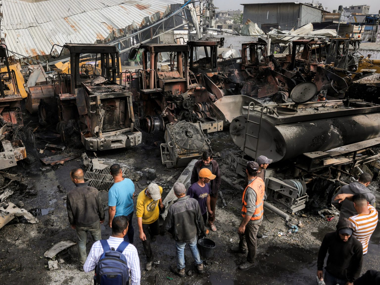 32 شهيدا بغزة وسموتريتش يدعو لبدء “مرحلة الحسم”