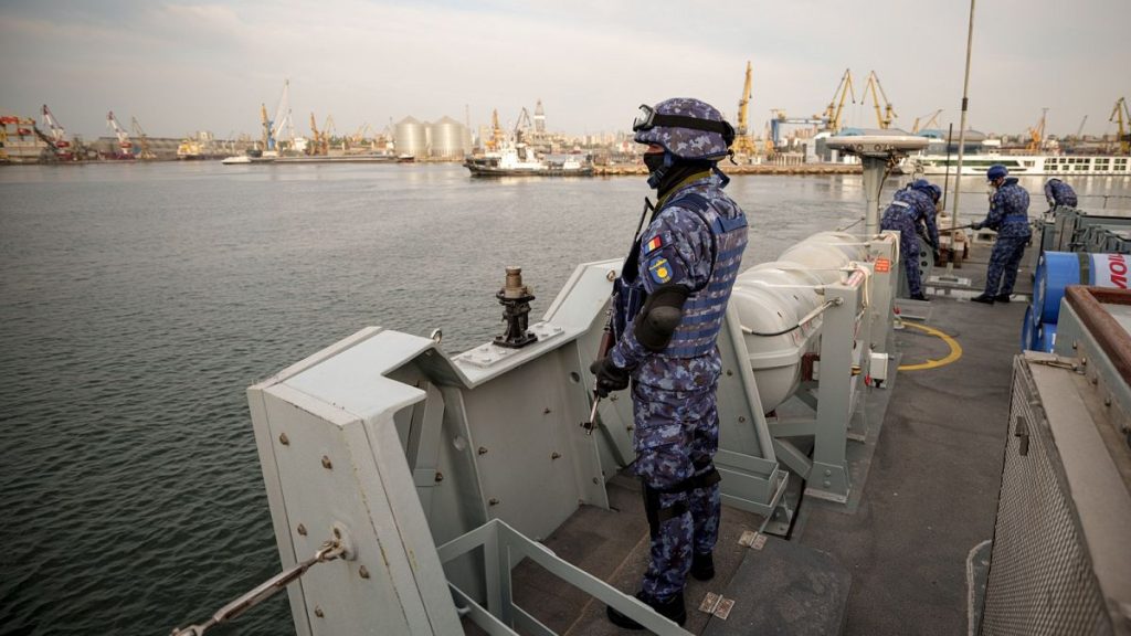 يمنح الاتحاد الأوروبي مركزًا أمنيًا لحماية البحر الأسود من تهديدات روسيا و “أسطول الظل”