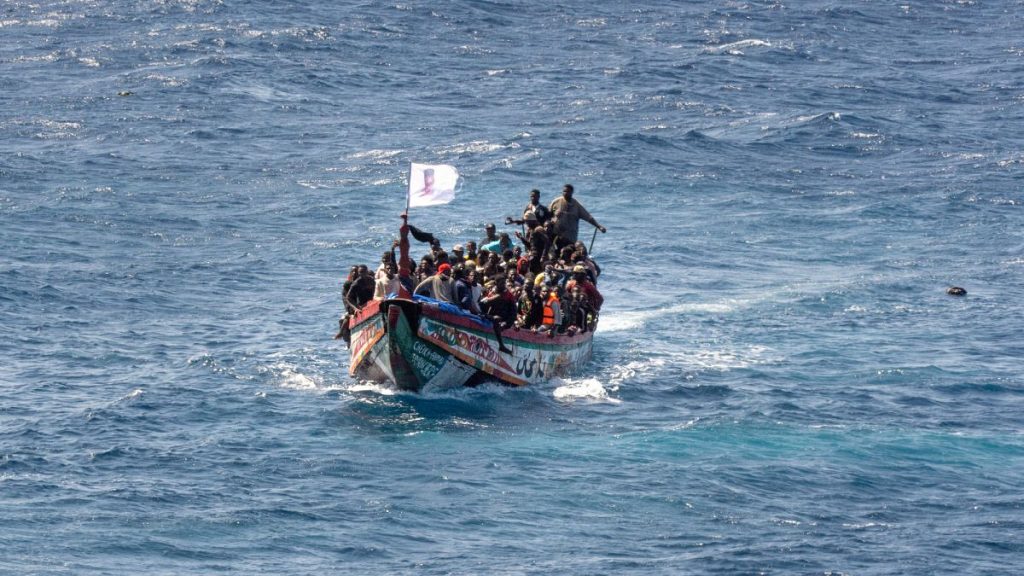 سبعة قتلى بعد انقضت قارب مهاجر بالقرب من جزر كناري ، يقول أطقم الطوارئ