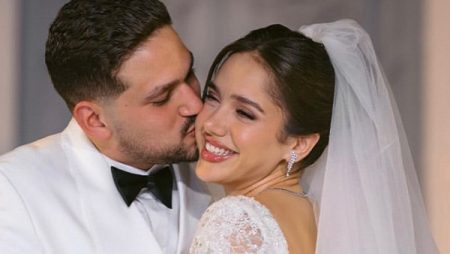 رنا رئيس تحتفل بزفافها في حفل عائلي |صور وفيديو