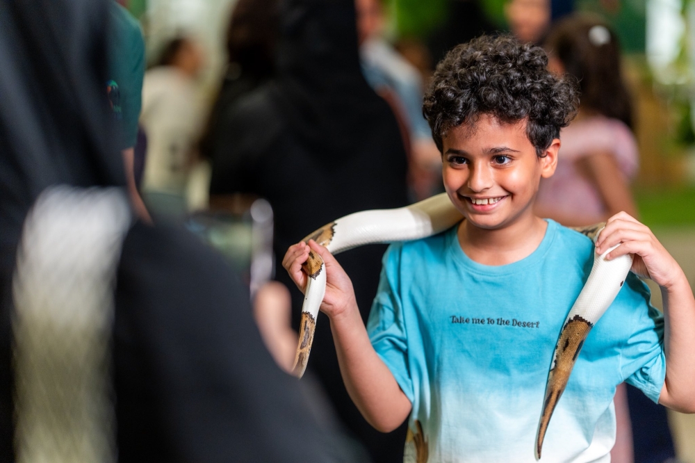 منطقة عالم الطيور والزواحف تبهر زوار “سيتي ووك” بالتجارب المتنوعة