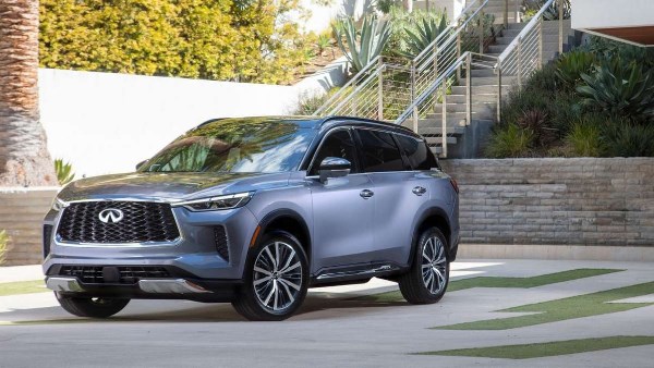 استدعاء 316 سيارة إنفينيتي QX60 .. اعرف السبب