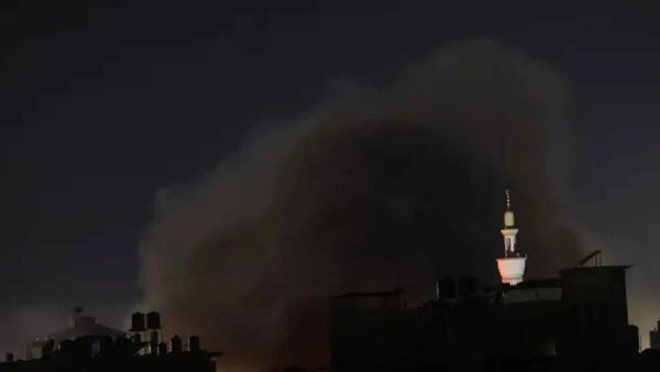 جيش الاحتلال ينفذ عمليات نسف واسعة في رفح ويدمر معظم المباني