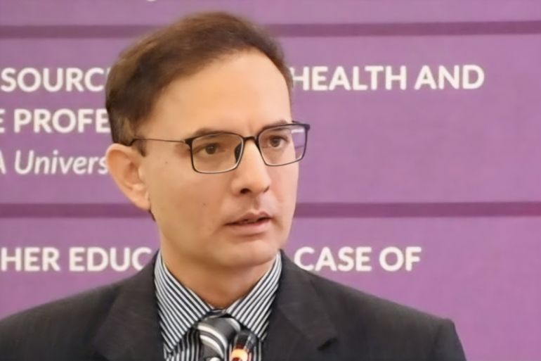 المحلل السياسي والمحاضر في جامعة بيشاور الباكستانية الدكتور عامر رضا