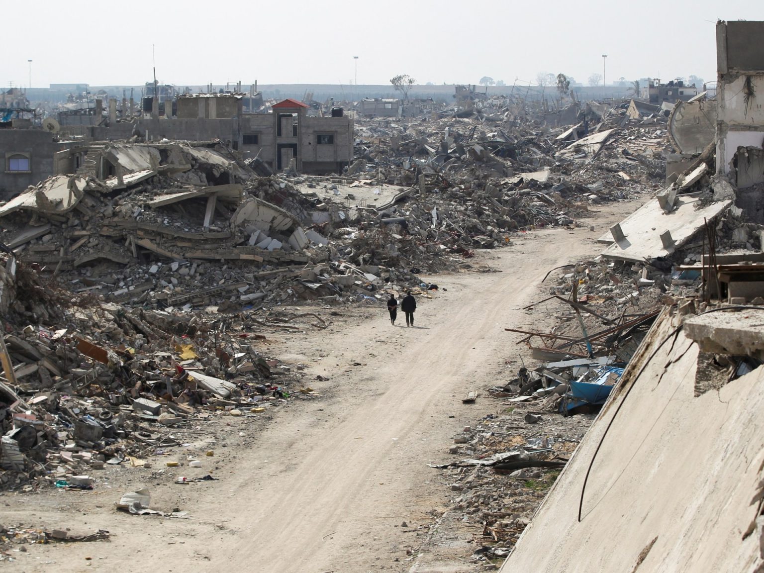 دعوات أوروبية لوقف الحرب ومسؤول أممي: غزة تمحى أمام أعيننا