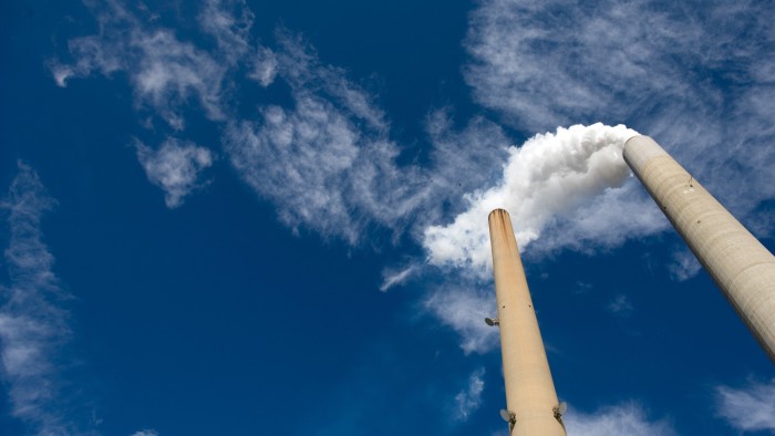 هل يمكن لصناعة الفحم الأمريكية أن تعود؟