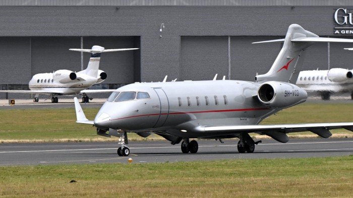 لا يوجد عودة إلى طبيعية لامتيازات الوباء المدير التنفيذي