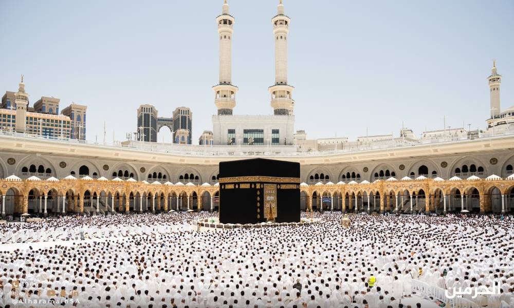 خطيب المسجد الحرام: النعم إذا شُكرت قرّت.. وإذا جُحدت فرّت