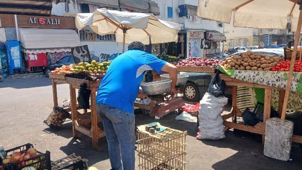 حملة مكبرة لإزالة الإشغالات بشارع 23 ديسمبر بضواحي بورسعيد