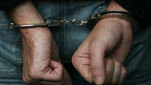 يروج أقراص مخدرة.. كواليس سقوط ديلر الوراق