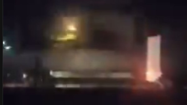 الأمن الإيراني يلاحق سيارة تابعة للموساد في شوارع طهران.. فيديو