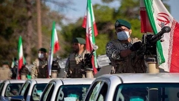 الدفاع الإيرانية: جاهزون للقتال لعدة سنوات مقبلة