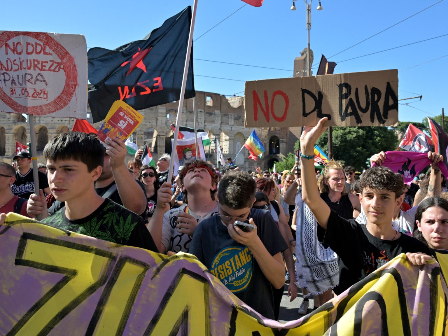 العفو الدولية تدعو البرلمان الإيطالي إلى رفض قانون يجرم الاحتجاج