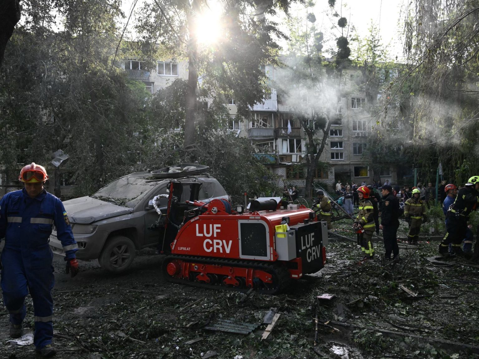 هجوم بمئات المسيرات على كييف وشويغو مجددا في بيونغ يانغ