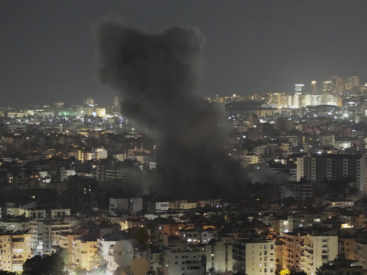 23 غارة إسرائيلية على مواقع لحزب الله في بيروت