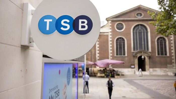 Sabadell يستكشف بيع المملكة المتحدة High Street Bank TSB