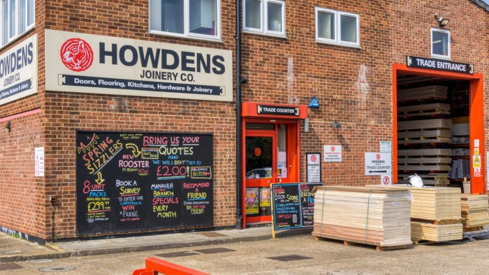 يشتري المدير المالي الجديد لـ Howden 250،000 جنيه إسترليني من الأسهم