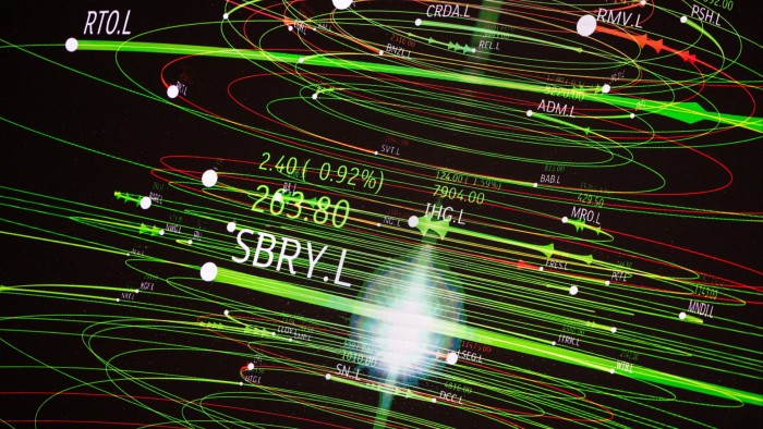 المملكة المتحدة لديها مشكلة في تحجيم الشركات