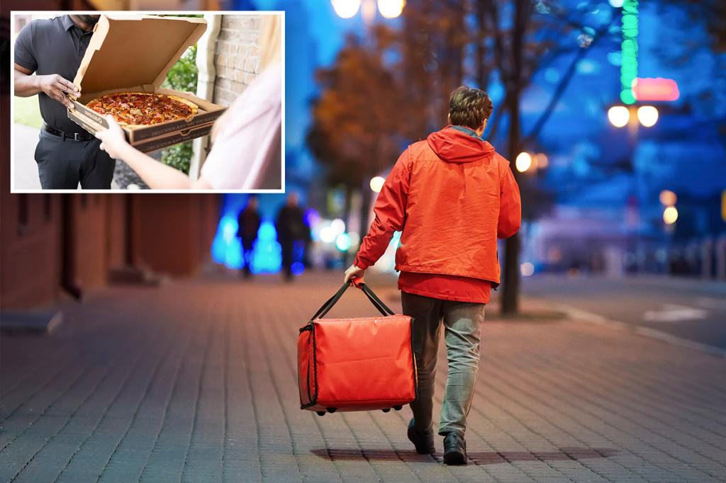 يمكن الآن تسليم بيتزا Sam's Club 9 دولارات للأعضاء