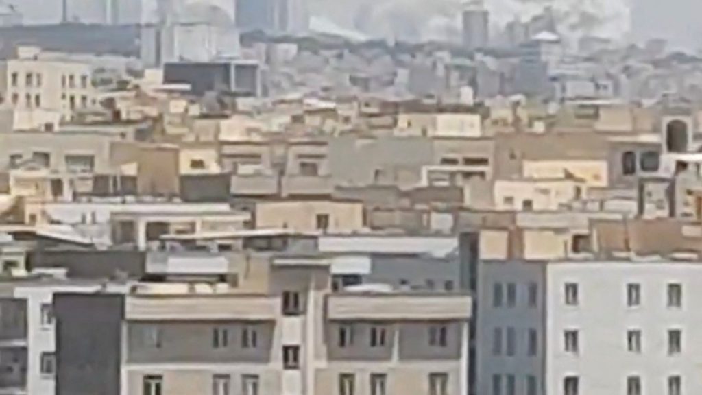 إسرائيل: استهدفنا قيادات إيرانية ومختبرات ومقرات للحرس الثوري