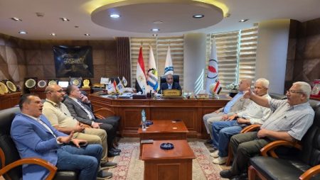 العاملين بالبترول: نقف بكل قوة مع الأشقاء الفلسطينيين وتُقدّر تضحياتهم