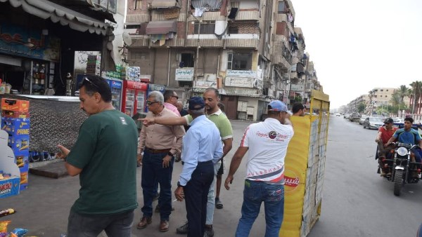 سكرتير عام  بورسعيد ورئيس حي الزهور يترأسان حملة مكبرة على الإشغالات