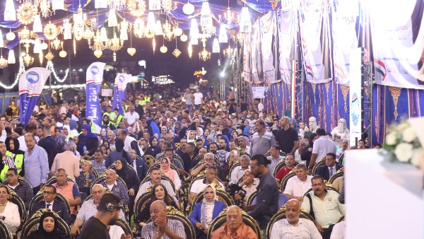 بحضور 12 ألف مواطن| «مستقبل وطن بورسعيد» ينظم مؤتمراً جماهيرياً لدعم مرشحه بـ«الشيوخ»|صور