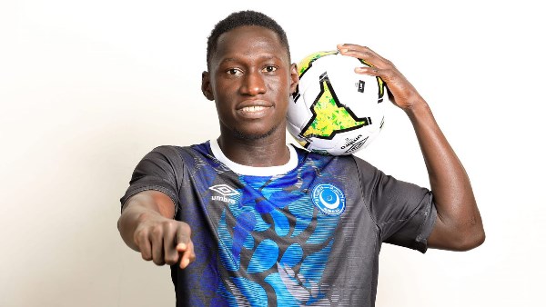 سباق ثلاثي للتعاقد مع السنغالي تندينج