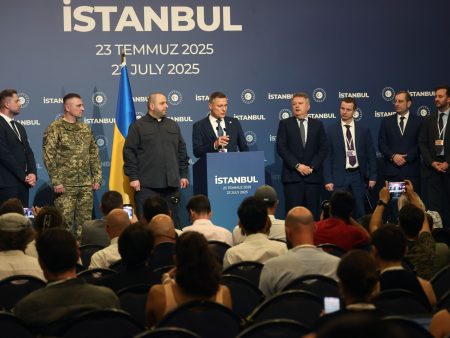 روسيا وأوكرانيا تتبادلان الهجمات بالمسيّرات بعد اتفاق على تبادل للأسرى