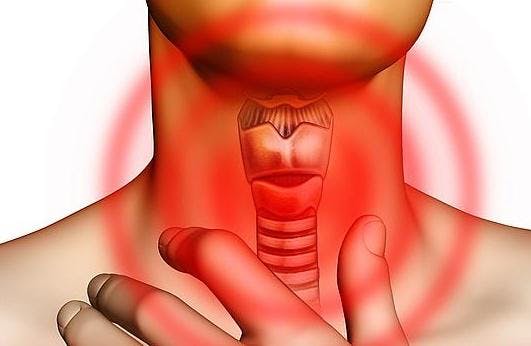 للوقاية من مضاعفاتها الخطيرة.. تجنب أسباب صعوبة البلع