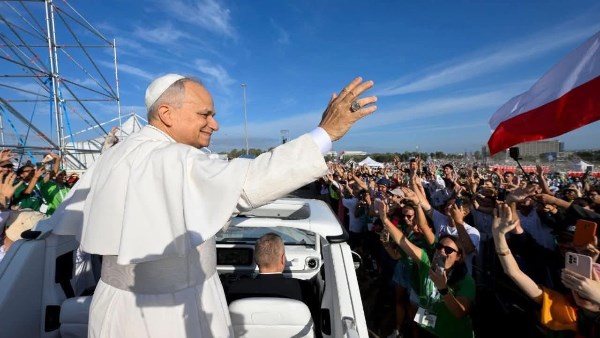 قداسة البابا لاون الرابع عشر يختتم فعاليات يوبيل الشباب.. صور