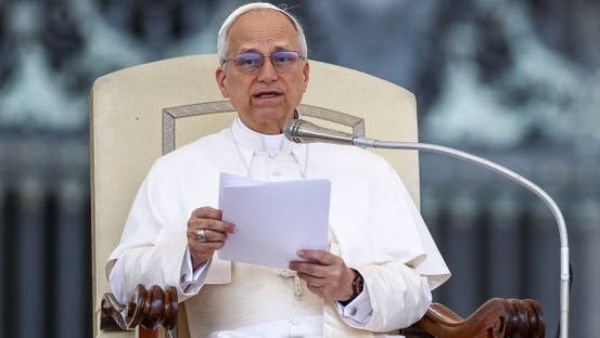 مليون شاب في الفاتيكان لسماع عظة البابا ليون الرابع عشر مليون شاب في الفاتيكان لسماع عظة البابا ليون الرابع عشر