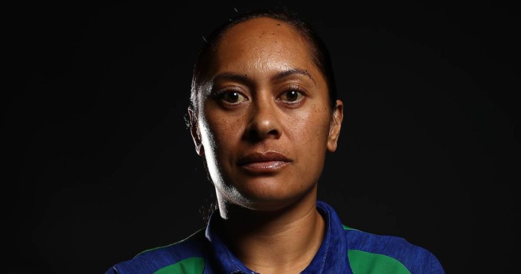 تم الكشف عن قضية وفاة نجمة الركبي كاث وارتون بعد أن وجدت أمي من 4 موت في موقف السيارات ماكدونالدز: تقرير