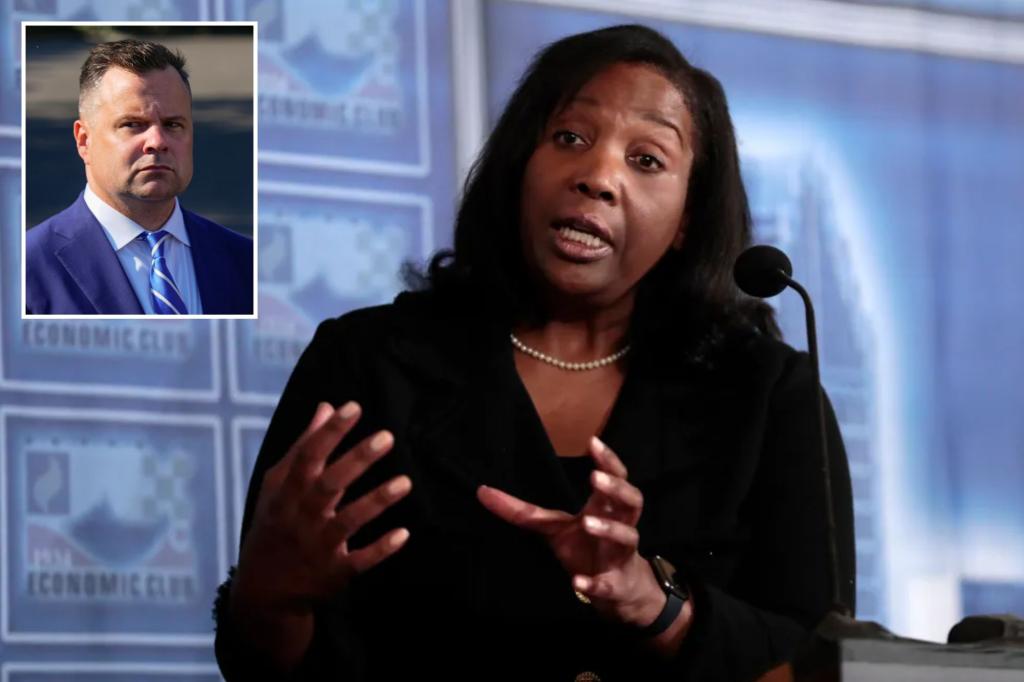 حاكم الاحتياطي الفيدرالي ليزا كوك ضربت الإحالة الجنائية الثانية من مدير الإسكان ترامب