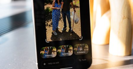 محرر الصور المحادثة من Google هو ميزة AI النادرة التي سيستخدمها الأشخاص بالفعل