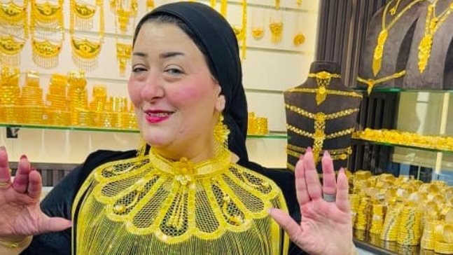 أم عريس سرقتني .. أميرة الذهب تثير الجدل بمنشور على فيسبوك | تفاصيل