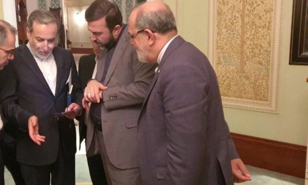 إيران تشترط تغيير المواقف الأمريكية لاستئناف المفاوضات