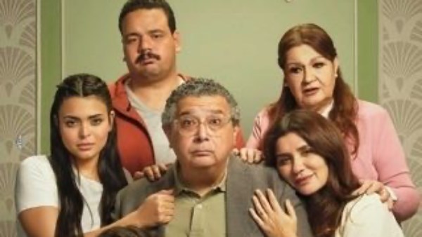 وفيها إيه يعني؟.. يتصدر شباك التذاكر بالسعودية