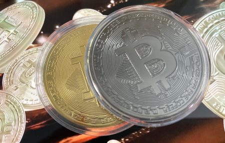 يؤدي تحول عمال المناجم إلى الذكاء الاصطناعي إلى ارتفاع الأسهم