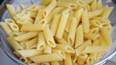 جرّبي وصفة المكرونة بـ5 طرق غير تقليدية.. من الشرق للغرب