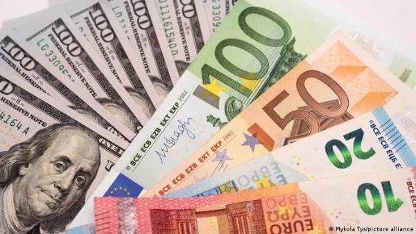 وفقا لأخر تحديثات.. أسعار العملات الأجنبية في البنك الأهلي مستهل اليوم