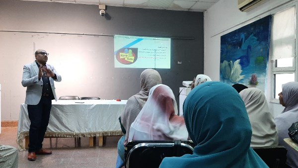 ندوة توعوية حول الدارك ويب والحياة الرقمية بفنون جميلة الأقصر