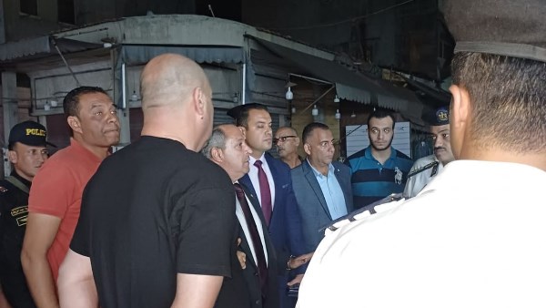 عقب تصاعد أدخنة من حريق العرب مجددا محافظ بورسعيد يصل موقع الحادث